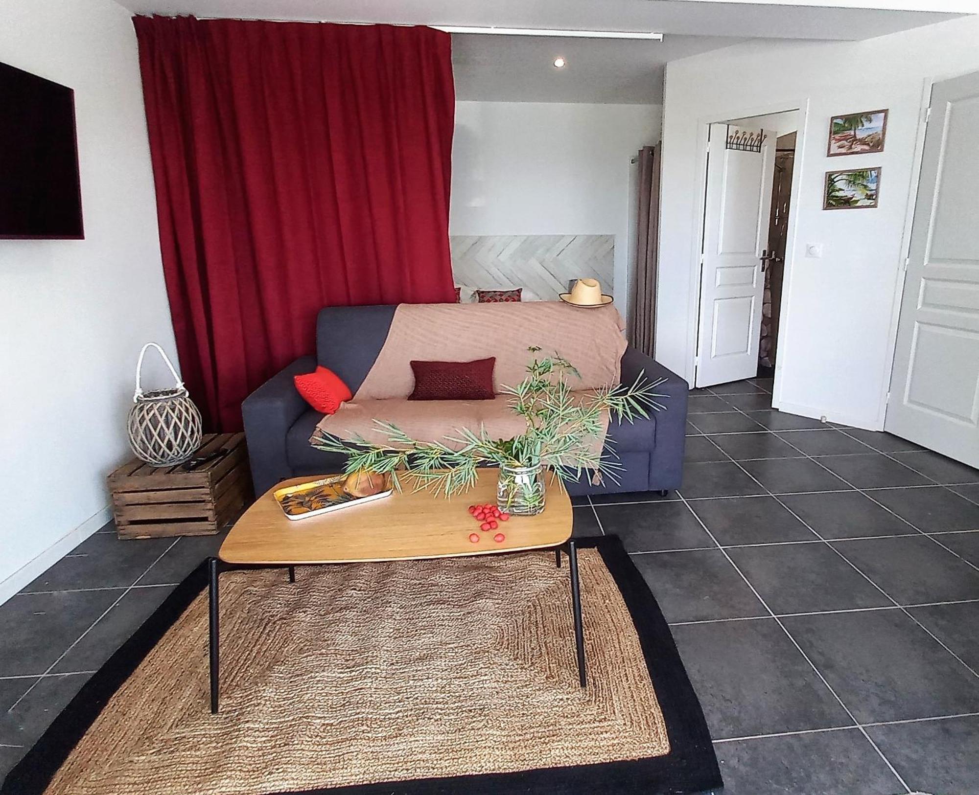 Logements Vue Mer Acces Piscine En Guadeloupe Bouillante Esterno foto