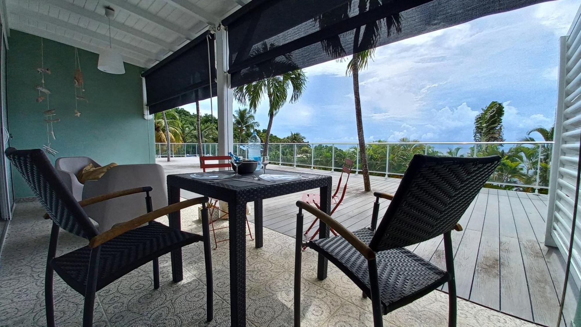 Logements Vue Mer Acces Piscine En Guadeloupe Bouillante Esterno foto